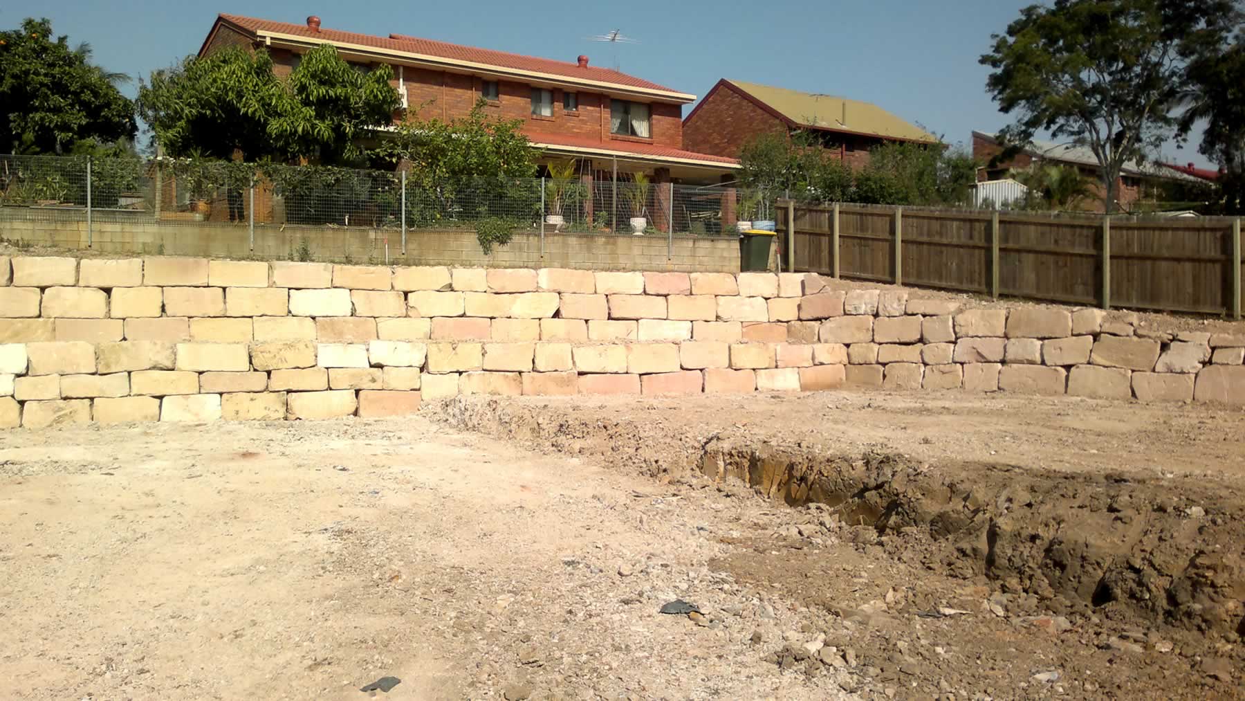 B Grade Sandstone retaining wall builder gold coast